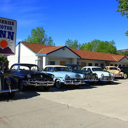 Sunrise Motor Inn コーディ エクステリア 写真