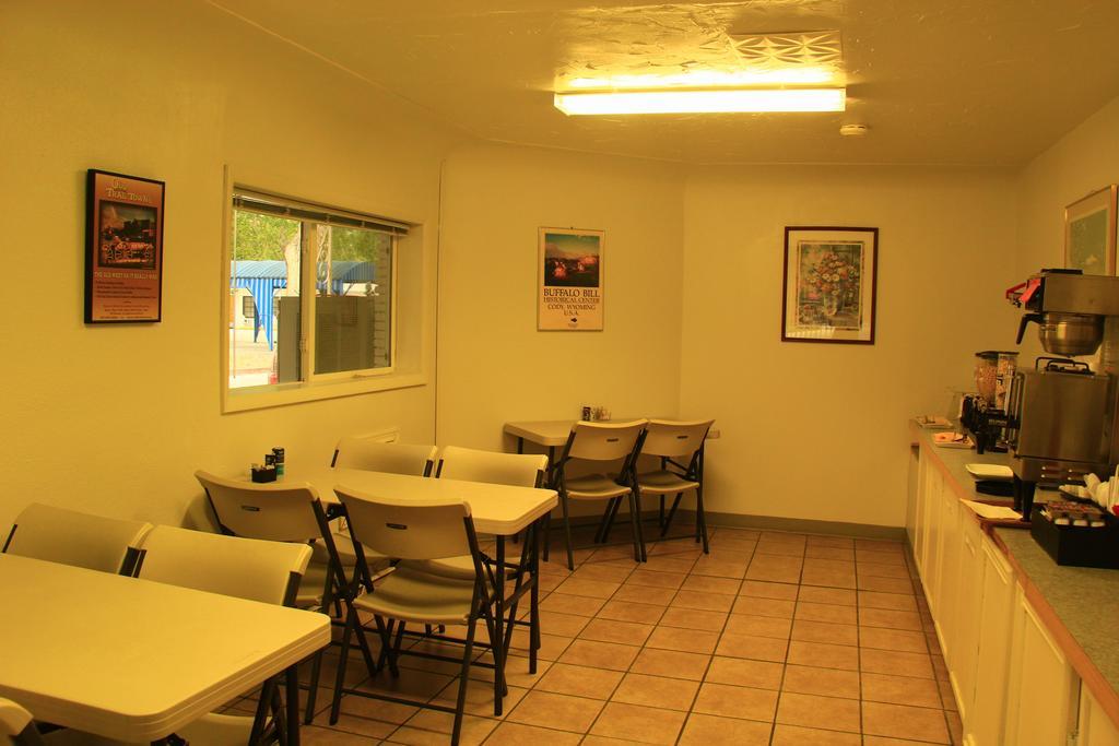 Sunrise Motor Inn コーディ エクステリア 写真